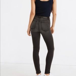 Madewell roadtripper jeans size 27